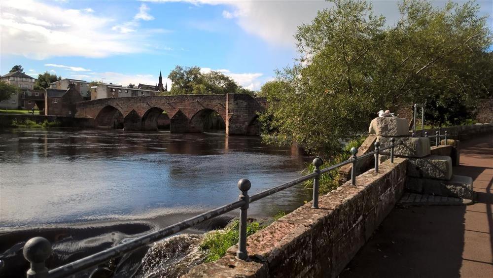 Number 48 * Dumfries